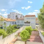 Petite Maison Avec Jardin